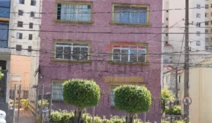 Apartamento em Santana Amplo Antigo, Precisa de Reforma