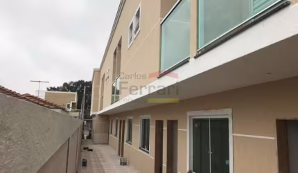 Sobrado em condomínio fechado, próximo ao Metrô Tucuruví, 2 suítes, 2 vagas