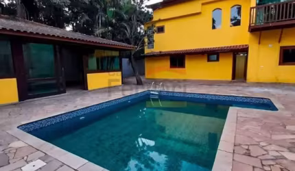 CASA SERRA CANTAREIRA 4 DORMITÓRIOS, 2 SUÍTES