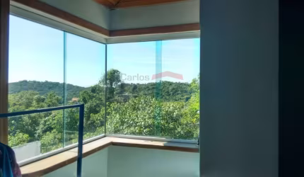 Casa condominio fechado, Serra da Cantareira, 03 dormitórios, 01 suíte, 03 vagas