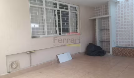 Sobrado a venda com 5 dormitórios e 2 vagas