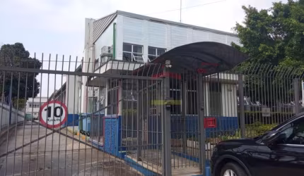 Prédio Comercial Casa Verde