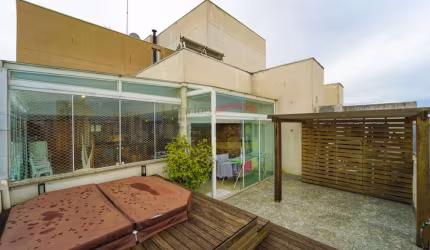 Cobertura de Alto Padrao Santa Terezinha, 3 suítes e 3 vagas / Varanda Gourmet e Piscina Privativa