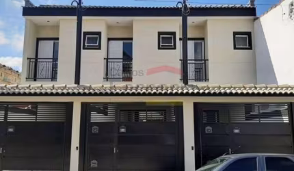 sobrado Novo Vila Nova Mazei 3 dormitórios, 3 suítes, 2 vagas, quintal