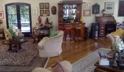 Sobrado alto padrão á venda no Jd Leonor Mendes de Barros - 4 quartos e 4 vagas