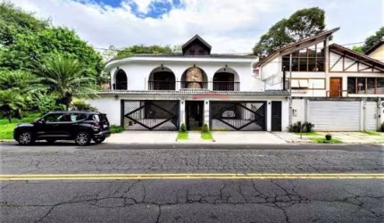 SOBRADO ALTO PADRÃO - CITY AMÉRICA - 4 DORM. 2 SUÍTES. 3 SALAS. 8 VAGAS - 500 M2