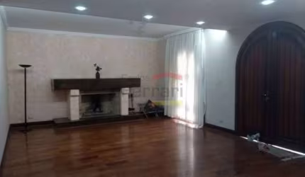Casa térrea á venda na Vila Albertina - 6 vagas e 3 quartos