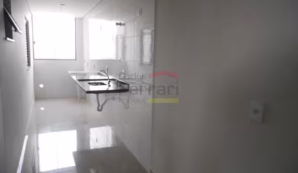 Apartamentos em Prédio de Esquina com Vista, à 2,2 Km Metrô Tucuruvi