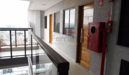 Apartamentos em Prédio de Esquina com Vista, à 2,2 Km Metrô Tucuruvi