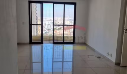 Apartamento á venda na Água Fria - 2 dormitórios e 1 vaga, 105m