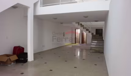 Prédio comercial em Santana