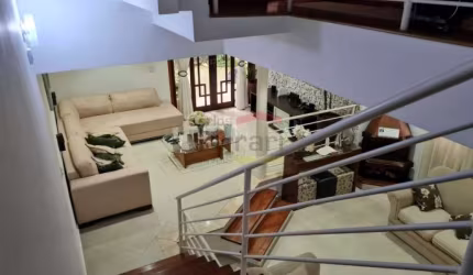 SOBRADO 3 DORMS 3 SUITES 5 VAGAS HORTO FLORESTAL.