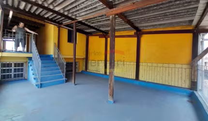 Sobrado à venda 270 m² Armênia  4 dormitórios 4 vagas  - Aceita Permuta