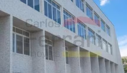 Prédio Comercial e Industrial frente para Dultra
