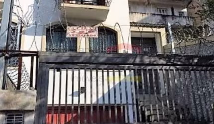 Sobrado próximo à rua Doutor Zuquim