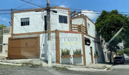 Sobrado de 500 m² com 03 vagas, piscina, no bairro Jd. São Paulo  à 15 minutos do metro.