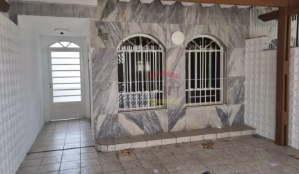 Sobrado à venda na Vila Medeiros com 3 dormitórios
