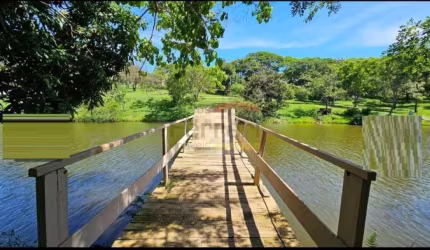TERRENO EM CONDOMÍNIO FECHADO NA REGIÕ DE ITU, 810 M² MEDINDO 18 X 45
