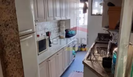Apartamento a venda, Irmãos Arnoni, 02 dormitórios, 01 vaga livre  e numerada,