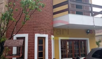 Sobrado Residencial Santa Terezinha á venda 3 quartos/ 1 suíte/ 2 vagas