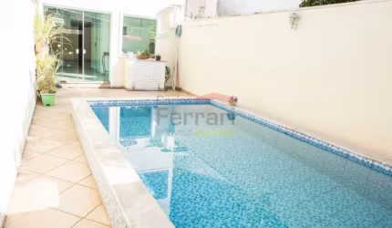 Sobrado região Santana 03 suítes e 05 vagas - AC=272m²