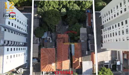 O terreno localizado  é uma área de significativa