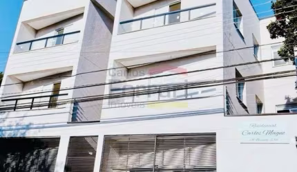 Apartamento térreo, 2 quartos, com quintal,Vila Medeiros.