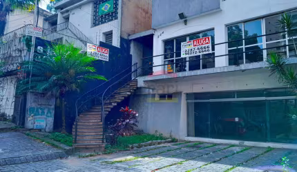 Sobrado Comercial  com 3 andares Santana