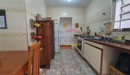 Casa térrea, Vila Albertina,  04 dormitórios, 02 suítes, 02 vagas