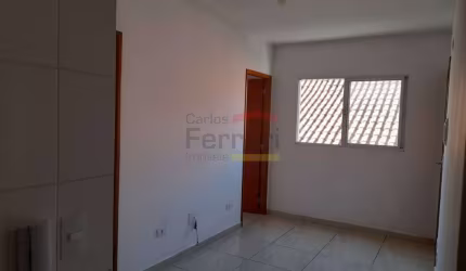 Apartamento para venda na Vila Gustavo - 2 dormitórios, sem vaga.