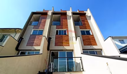 Sobrado Novo à Venda no Jardim Paraíso com Acabamento de Alto Padrão!