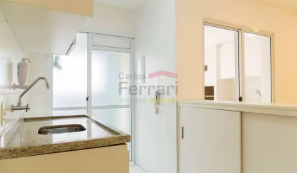 Apartamento com vaga e varanda com churrasqueira perto de metrô