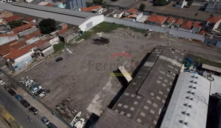Terreno plano com 8.000m² para alugar na Vila Guilherme!