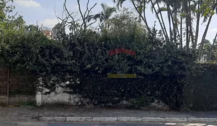 Terreno com 500 metros quadrados no Tremembé.