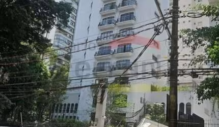 Maravilhoso apartamento para locação na Rua José Maria Lisboa - 4 suítes - 4 vagas - 468m²