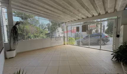 Sobrado à venda com 3 dormitórios e 2 vagas no Tucuruvi