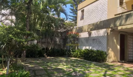 CASA TÉRREA - JARDIM SÃO BENTO - 4 DORM. 2 SUÍTES. 7 VAGAS - 297 M2
