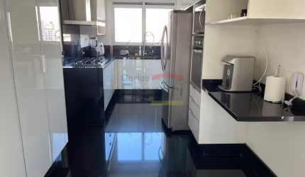 Apartamento Mobiliado com 4 suites,  4 vagas!  (Porteira fechada)