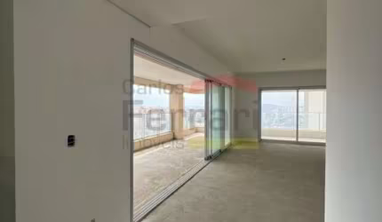 Apartamento no Alto de Santana, 4 suítes, andar alto vista panorâmica, condomínio lazer e 6 vagas.