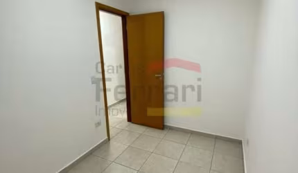 SOBRADO COM 3 DORMITÓRIOS, SENDO 1 SUÍTE, 3 VAGAS DE GARAGEM, EDÍCULA E QUINTAL
