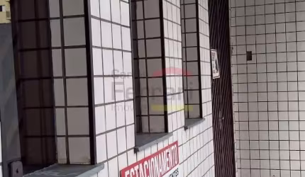 SALAS COMERCIAIS EM SANTANA