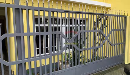 CASA A VENDA NO PARQUE EDU CHAVES