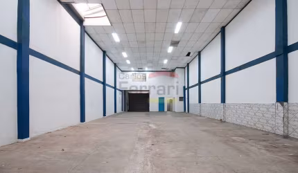 GALPÃO COMERCIAL COM 5 SALAS, 4 BANHEIROS PRÓXIMO À FERNÃO DIAS