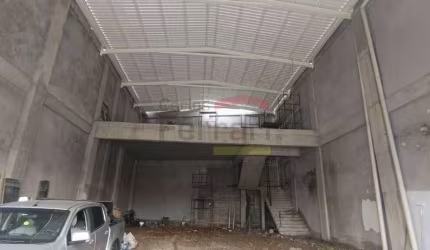 Galpão Comercial com 460M² na Vila Guilherme próximo da Avenida Luiz Dumont Villares