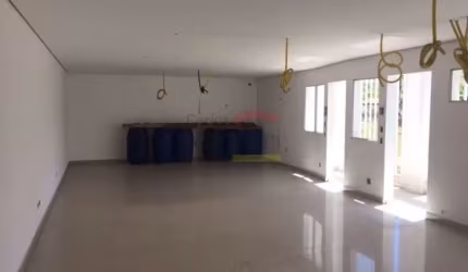 Imóvel Comercial em Santana - salão e galpão