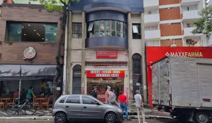 SANTA CECÍLIA ,SALÃO COMERCIAL ,270  ÁREA ÚTIL ,2 BANHEIROS