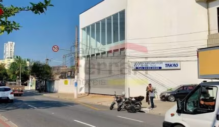 Galpão na Av. Engenheiro Caetano Alvares