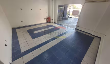 Loja Comercial dentro do prédio em Santana