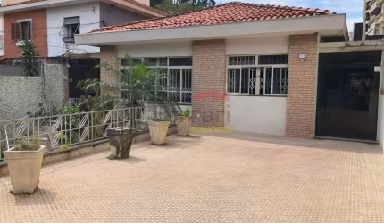 CASA COMERCIAL ÁGUA FRIA