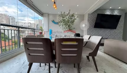 Apartamento à venda com 2 suítes e 2 vagas em Santana